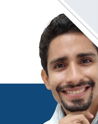 Dr. Carlos Saldaña